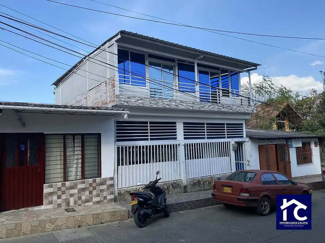 Casa a Cuadra y Media del Parque